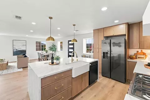6521 Goodwin St, San Diego, CA 92111