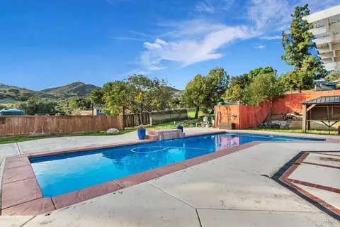 Exterior - 1394 Willson Rd, El Cajon, CA 92021 photo 9 of 17