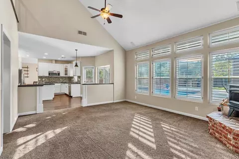 Living - 1394 Willson Rd, El Cajon, CA 92021 photo 4 of 6