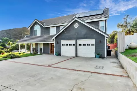 Exterior - 1394 Willson Rd, El Cajon, CA 92021 photo 3 of 17