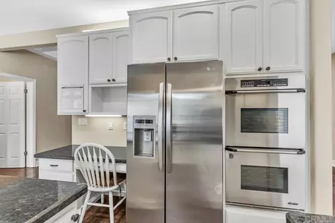 Kitchen - 1394 Willson Rd, El Cajon, CA 92021 photo 8 of 8