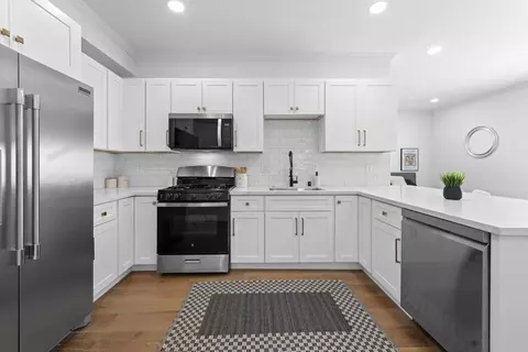 Kitchen - 16021 Pomerado Rd, Poway, CA 92064 photo 7 of 8