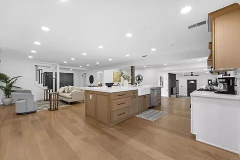 Entry Way - 16021 Pomerado Rd, Poway, CA 92064 photo 1 of 6