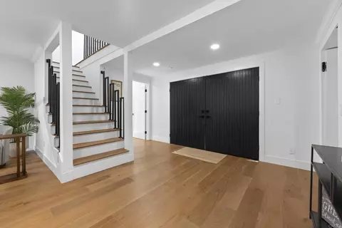 Entry Way - 16021 Pomerado Rd, Poway, CA 92064 photo 2 of 6