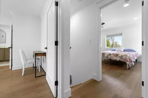 Entry Way - 16021 Pomerado Rd, Poway, CA 92064 photo 5 of 6