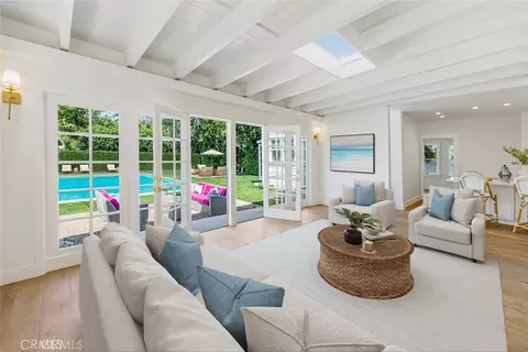 333 S Arden Blvd, Los Angeles, CA 90020