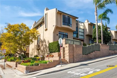 1923 Marshallfield Ln #A, Redondo Beach, CA 90278