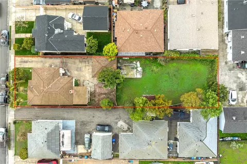 15433 Freeman Ave, Lawndale, CA 90260
