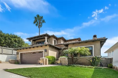 662 25th St, Hermosa Beach, CA 90254