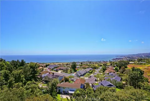 30915 Oceangrove Dr, Rancho Palos Verdes, CA 90275