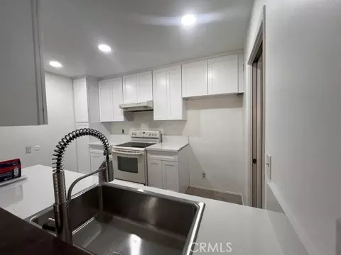 5600 Kensington Way #209, Culver City, CA 90230