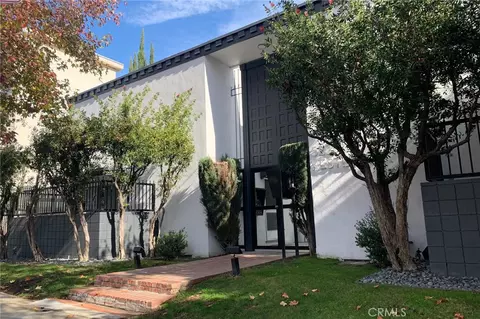 5236 Kester Ave, Sherman Oaks, CA 91411
