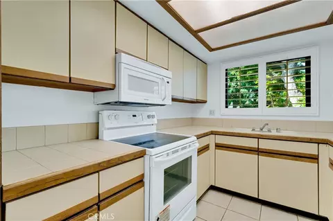 5000 S Centinela Ave #244, Los Angeles, CA 90066