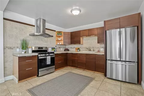 1711 S Grand Ave, San Pedro, CA 90731