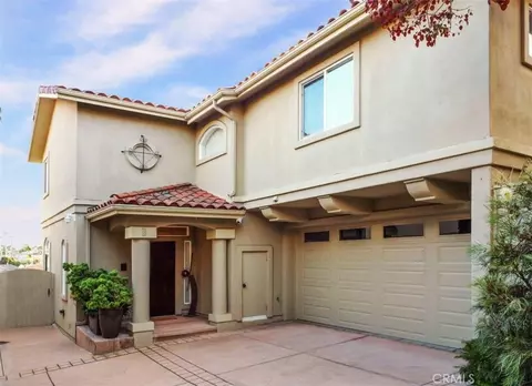 2020 Clark Ln #B, Redondo Beach, CA 90278