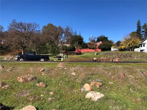 18480 N N Shr, Hidden Valley Lake, CA 95467