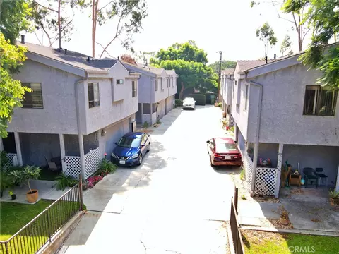 376 E Hillsdale St, Inglewood, CA 90302