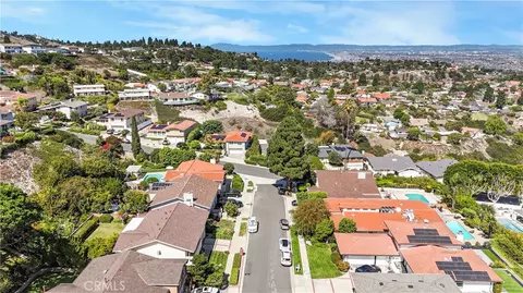 27415 Larchbluff Dr, Rancho Palos Verdes, CA 90275