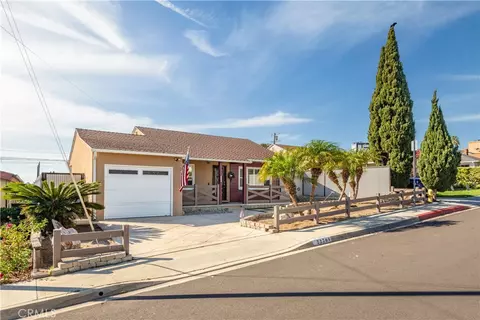 22709 Gaycrest Ave, Torrance, CA 90505
