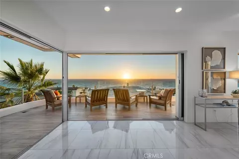 3601 Bayview Dr, Manhattan Beach, CA 90266