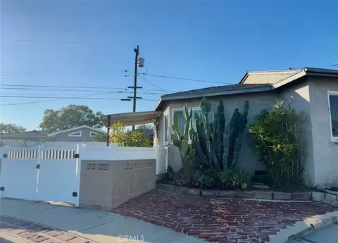 16917 S Catalina Ave, Gardena, CA 90247