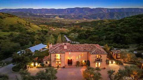 2835 Hermitage Rd, Ojai, CA 93023