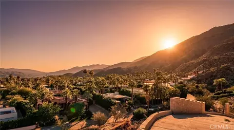 1 Ridge Rd, Palm Springs, CA 92264