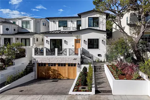 1801 Pine Ave, Manhattan Beach, CA 90266