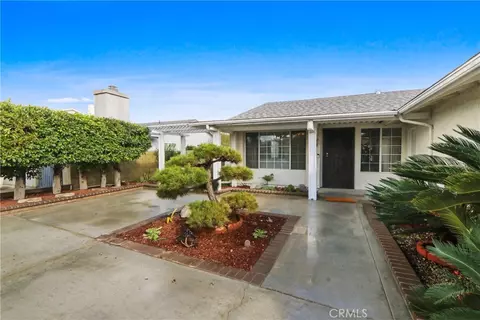 1375 Oakhorne Dr, Harbor City, CA 90710