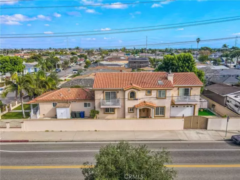 5176 W 134th Pl, Hawthorne, CA 90250