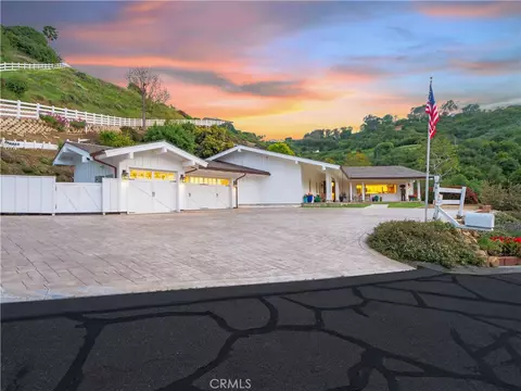 3 Poppy Trl, Rolling Hills, CA 90274