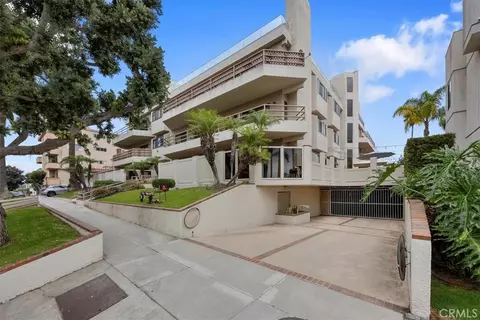 512 Esplanade #303, Redondo Beach, CA 90277