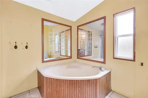 16600 Downey #31, Paramount, CA 90723 photo 23