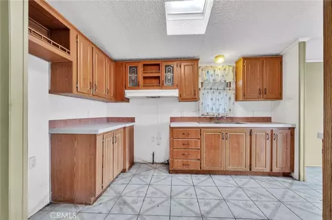 16600 Downey #31, Paramount, CA 90723 photo 8