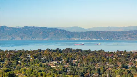 80 Saddleback, Rolling Hills, CA 90274 photo 5