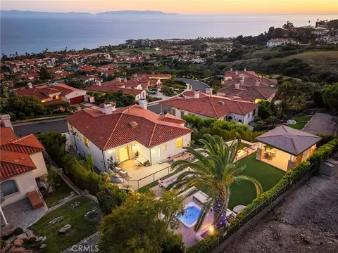 33 Nuvola Ct, Rancho Palos Verdes, CA 90275