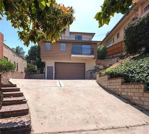 729 W 22nd St, San Pedro, CA 90731