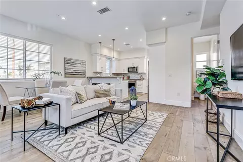 3922 W 242nd St, Torrance, CA 90505
