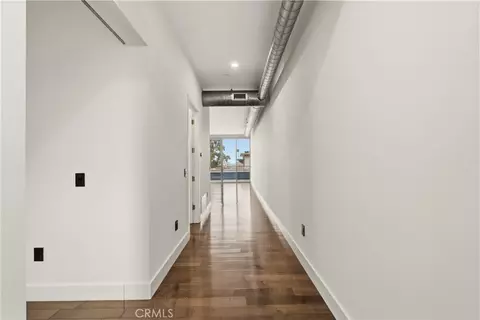 Entry Way - 433 Pine #408, Long Beach, CA 90802 photo 1 of 1