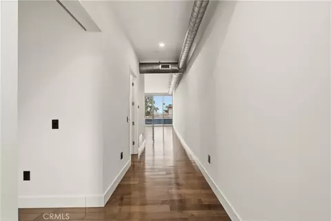 Entry Way - 433 Pine #408, Long Beach, CA 90802 photo 1 of 1