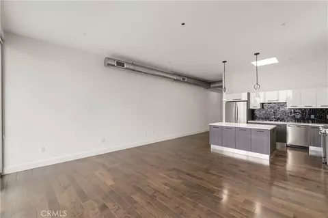 Living - 433 Pine #408, Long Beach, CA 90802 photo 7 of 8