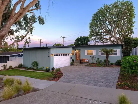 1210 Keats St, Manhattan Beach, CA 90266