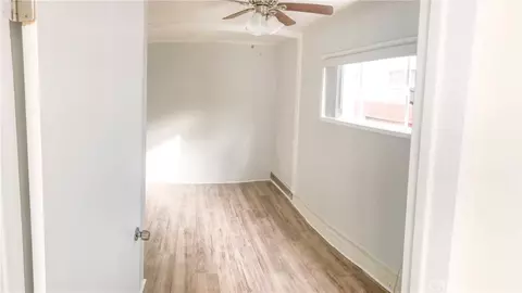 Bedroom - 4124 E Broadway, Long Beach, CA 90803 photo 2 of 2