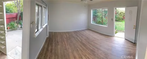Living - 4124 E Broadway, Long Beach, CA 90803 photo 10 of 10