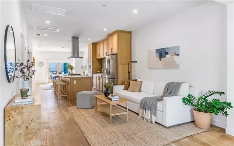 2420 Riverdale, Los Angeles, CA 90031
