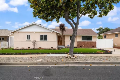 10525 S 4th Ave, Inglewood, CA 90303
