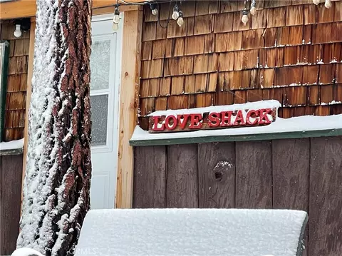 Exterior - 746 Talmadge Rd, Big Bear Lake, CA 92315 photo 7 of 13