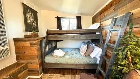 Bedroom - 746 Talmadge Rd, Big Bear Lake, CA 92315 photo 6 of 9