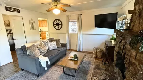 Living - 746 Talmadge Rd, Big Bear Lake, CA 92315 photo 1 of 3