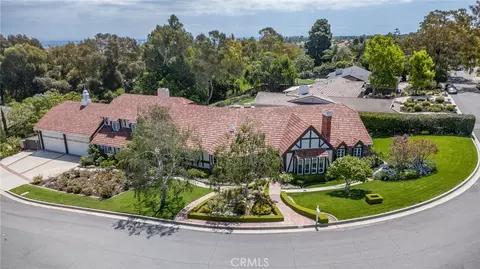 9 Pleasant Hill Dr, Rolling Hills Estates, CA 90274